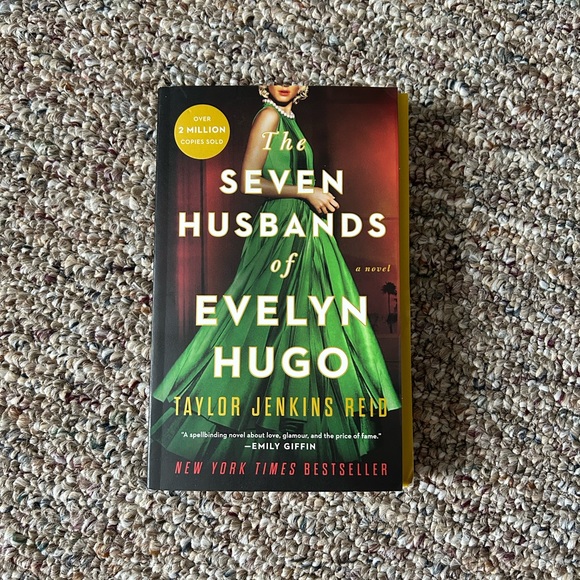 Target Other - The Seven Husbands of Evelyn Hugo- Taylor Jenkins Reid